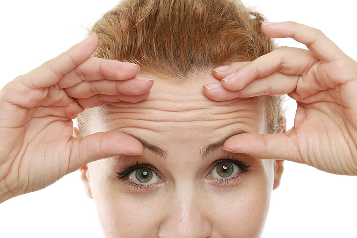 what-causes-forehead-wrinkles-with-pictures