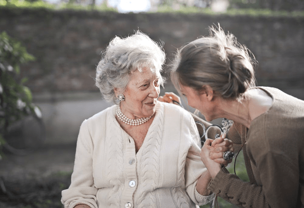 How You Can Save Money With Your Parents on Assisted Living